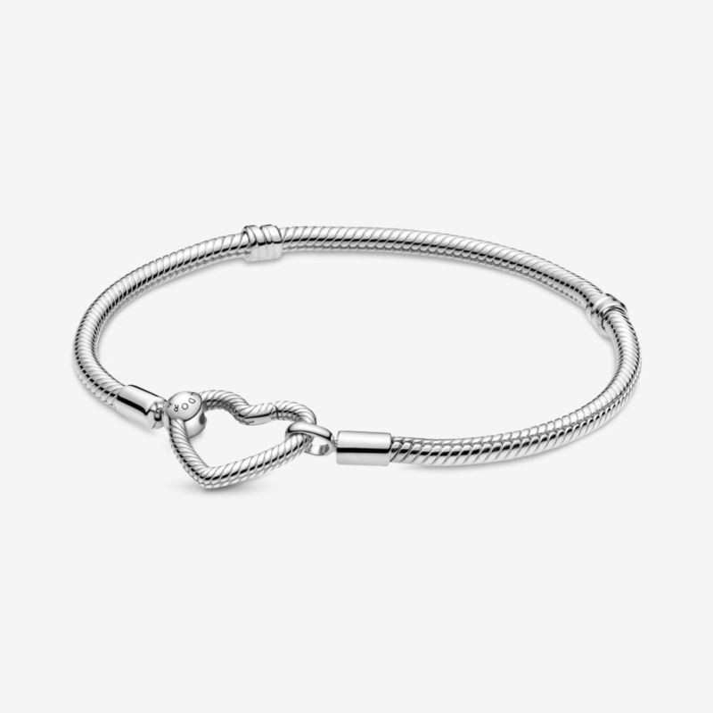 Moments Heart Closure Bracelet 7.5 Inch